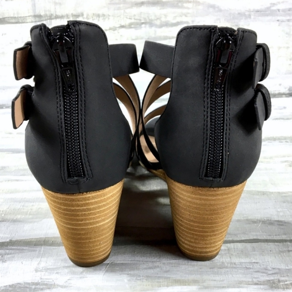 Crown Vintage Wedges